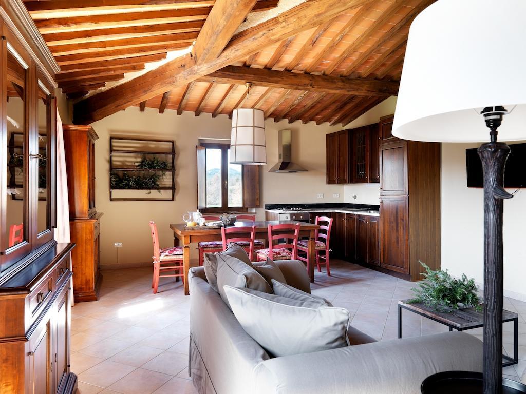 Agriturismo Piettorri Casole dʼElsa Værelse billede