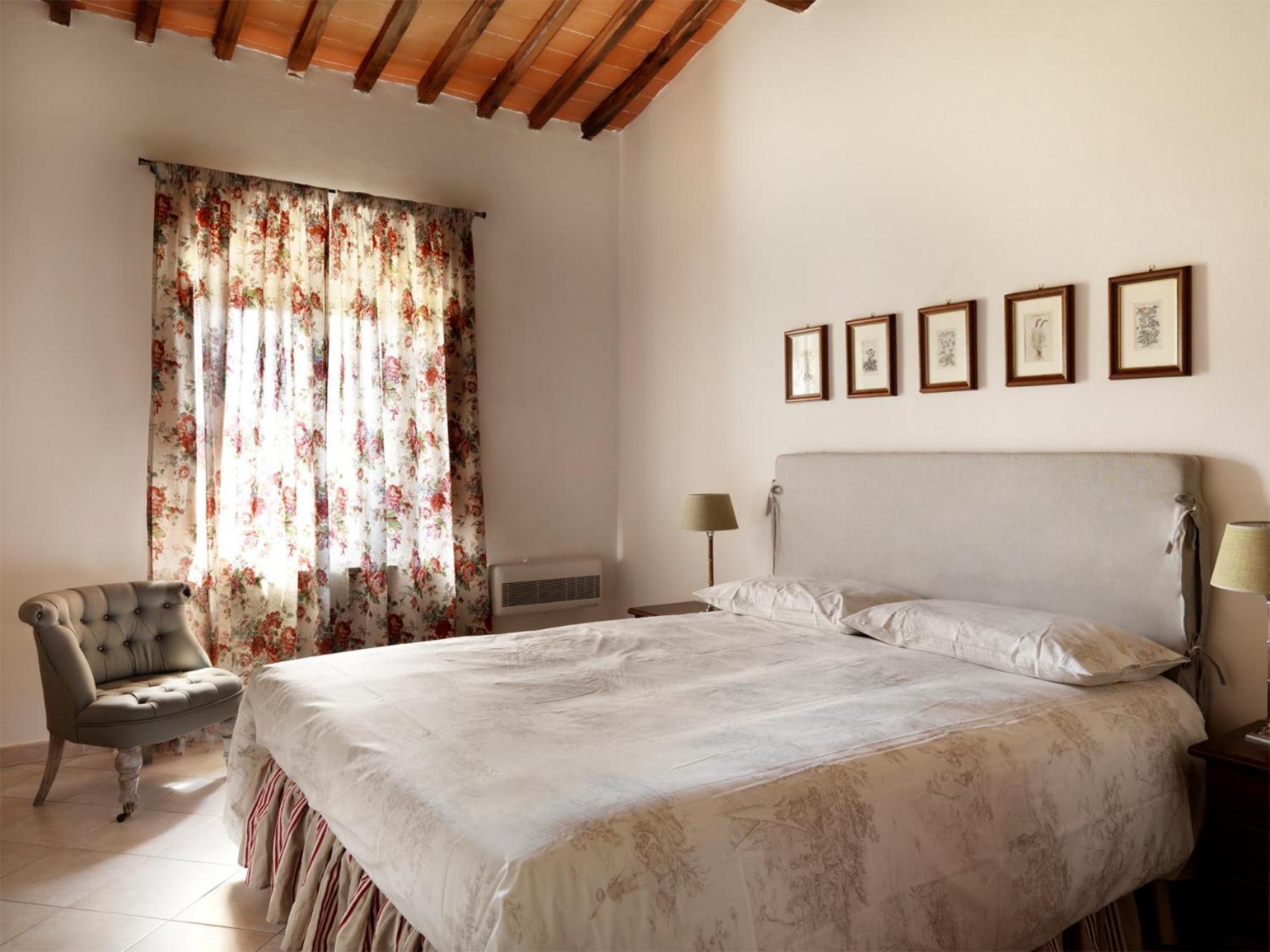 Agriturismo Piettorri Casole dʼElsa Værelse billede